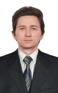 Менгиян Тагирович - репетитор по химии
