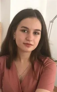 Амина Мохаммадовна - репетитор по математике и информатике