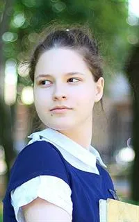 Юлия Валентиновна - репетитор по английскому языку, химии и биологии