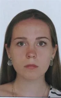 Полина Вячеславовна - репетитор по математике и биологии