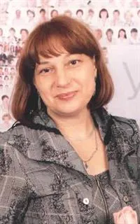 Елена Юрьевна - репетитор по предметам начальной школы и подготовке к школе