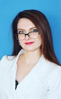 Арина Евгеньевна - репетитор по английскому языку