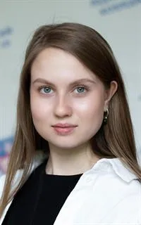 Анна Александровна - репетитор по английскому языку, истории и обществознанию