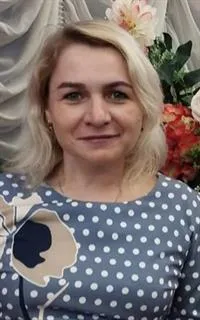 Ирина Юрьевна - репетитор по английскому языку, русскому языку и подготовке к школе