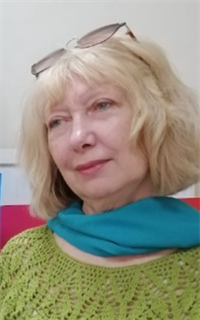 Ирина Владимировна - репетитор по английскому языку, редким иностранным языкам и предметам начальной школы