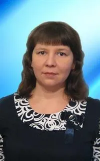 Альмира Миралиевна - репетитор по подготовке к школе, предметам начальной школы и другим предметам