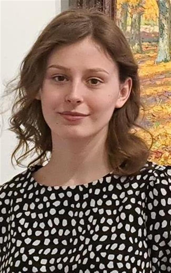 Марина Дмитриевна - репетитор по русскому языку