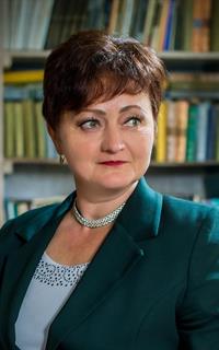 Ирина Викторовна - репетитор по физике и информатике