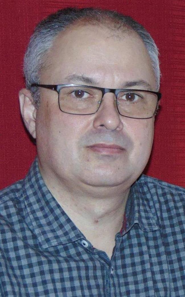 Илья Сергеевич - репетитор по русскому языку
