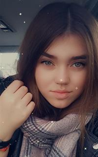 Алина Андреевна - репетитор по биологии, математике и русскому языку