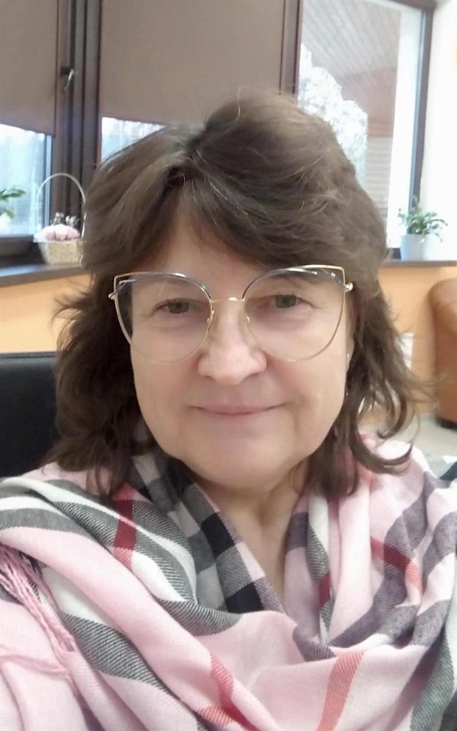 Наталья Владимировна - репетитор по подготовке к школе