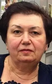 Анна Николаевна - репетитор по истории