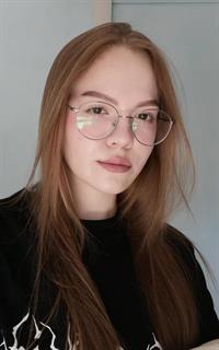 Полина Юрьевна - репетитор по английскому языку и китайскому языку