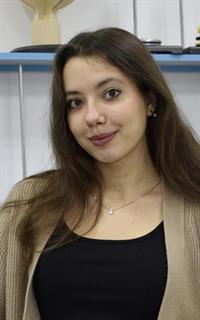 Дарья Анатольевна - репетитор по химии и биологии
