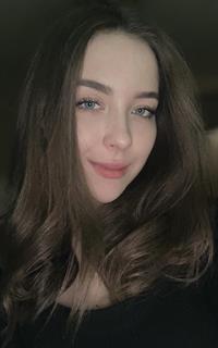 Валерия Андреевна - репетитор по английскому языку, обществознанию и истории