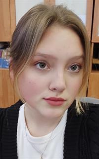 Анастасия Игоревна - репетитор по русскому языку, математике и предметам начальной школы
