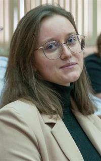 Юлия Алексеевна - репетитор по биологии и географии
