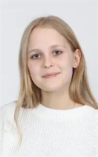 Юлия Алексеевна - репетитор по математике, русскому языку и физике