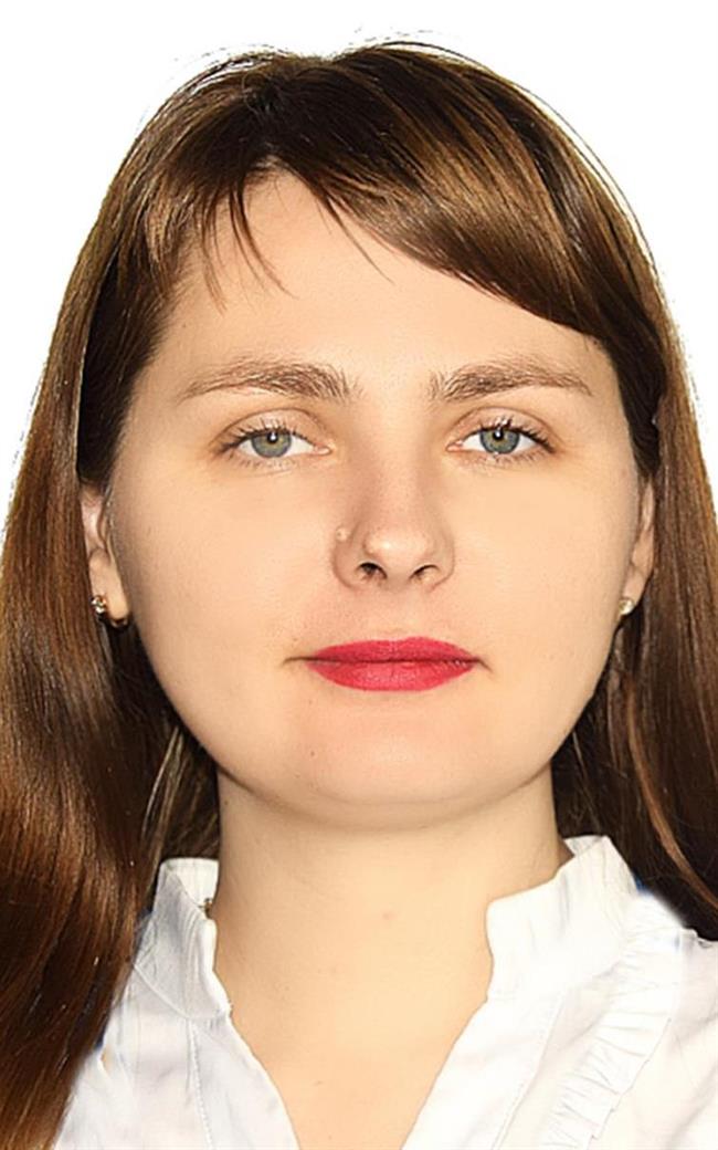 Анна Викторовна - репетитор по английскому языку
