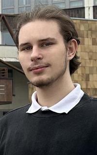 Антон Сергеевич - репетитор по математике и информатике