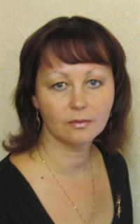 Власта Владимировна - репетитор по экономике