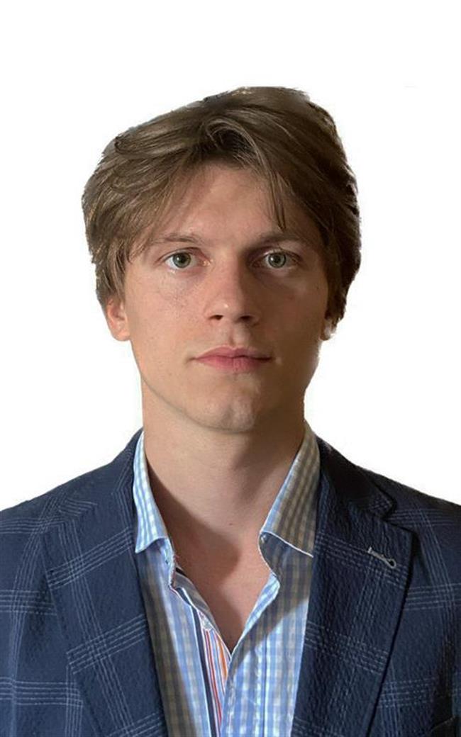 Андрей Сергеевич - репетитор по математике и физике