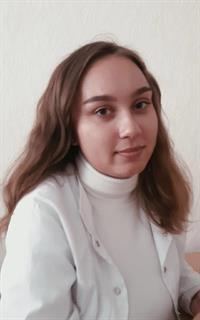 Екатерина Евгеньевна - репетитор по биологии