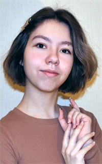 Виктория Максимовна - репетитор по математике и физике