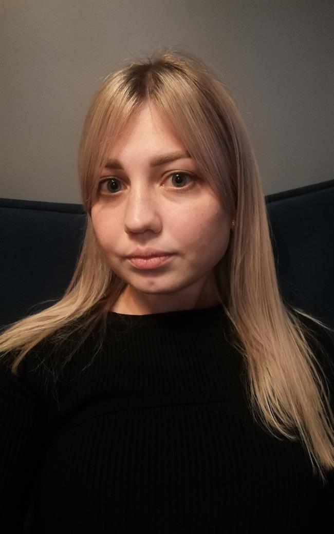 Елена Юрьевна - репетитор по подготовке к школе, предметам начальной школы и коррекции речи