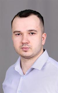 Олег Юрьевич - репетитор по информатике