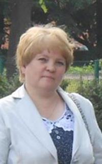 Елена Ивановна - репетитор по химии