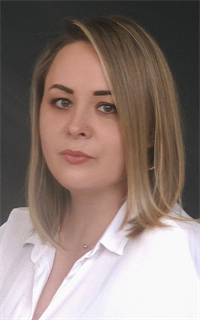 Елена Викторовна - репетитор по истории и обществознанию