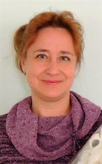 Олеся Владимировна - репетитор по химии и биологии