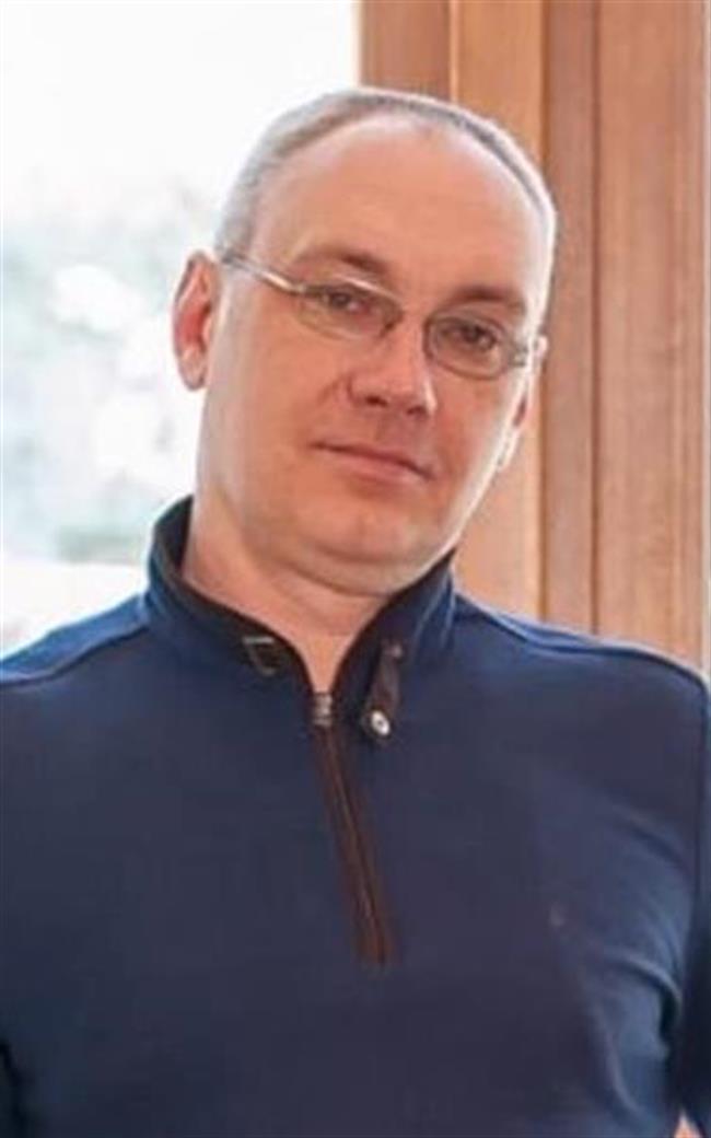 Дмитрий Михайлович - репетитор по биологии