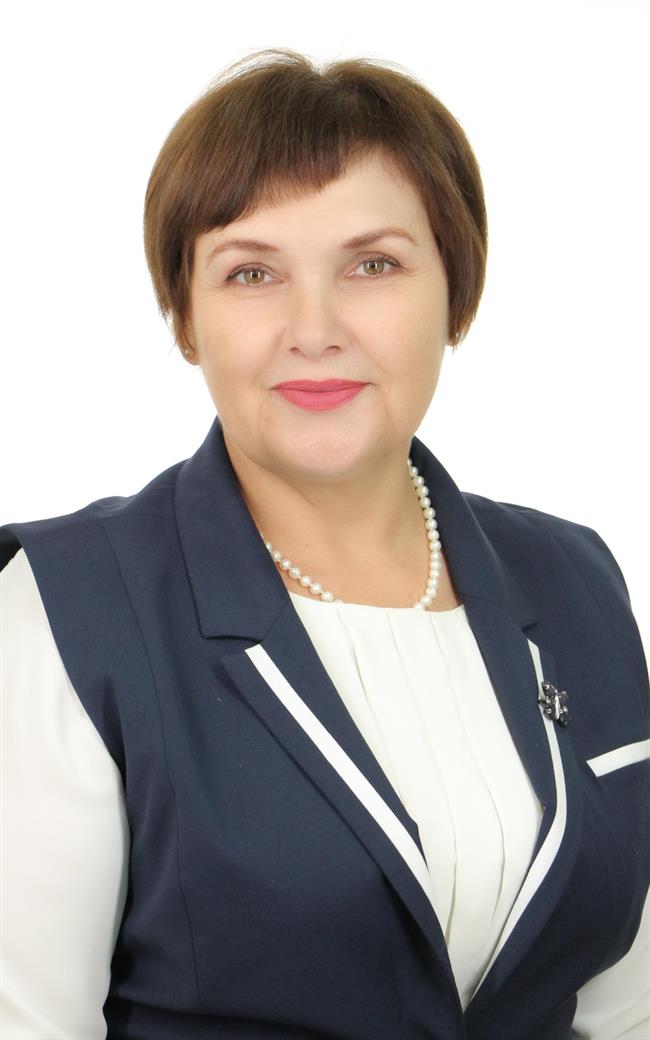 Светлана Николаевна - репетитор по предметам начальной школы
