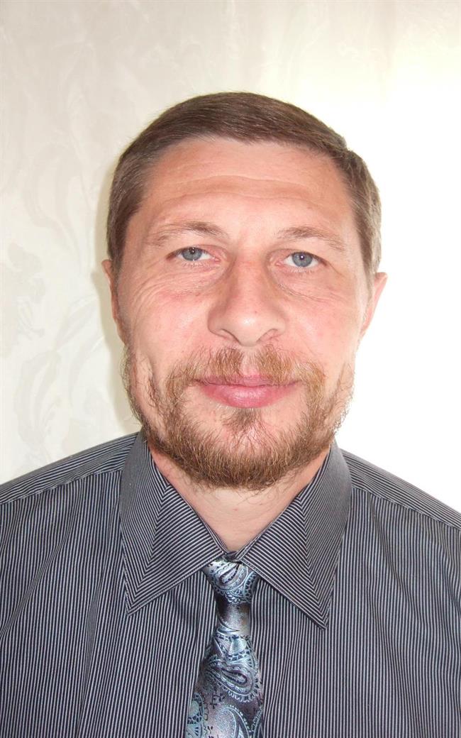 Александр Иванович - репетитор по математике и физике