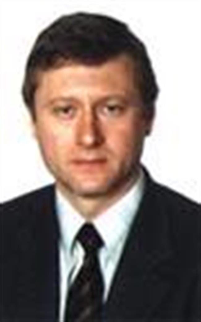 Виктор Юрьевич - репетитор по физике и математике