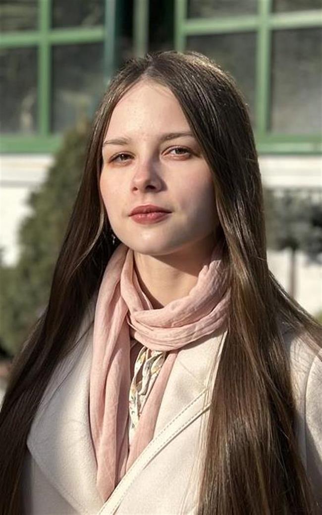 Евгения Ивановна - репетитор по химии