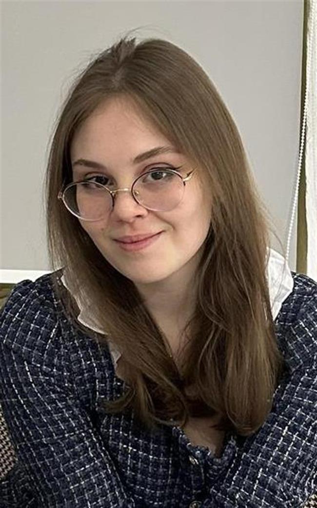 Мария Андреевна - репетитор по математике