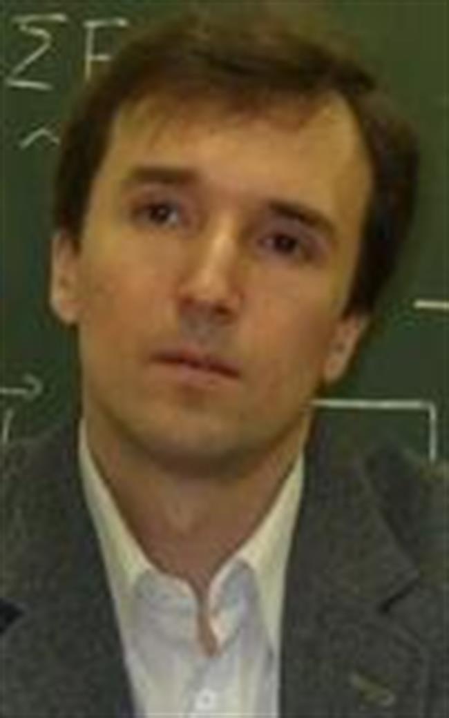 Константин Александрович - репетитор по физике и математике