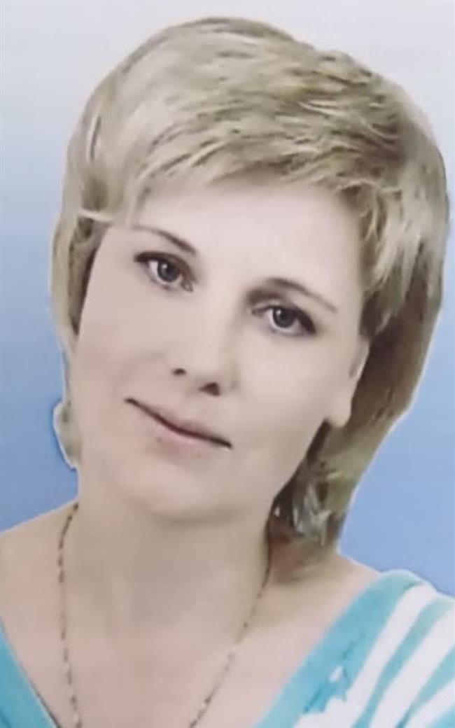 Елена Сергеевна - репетитор по обществознанию и истории