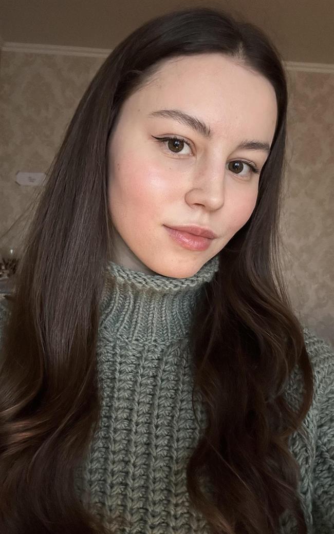 Алия Маратовна - репетитор по английскому языку