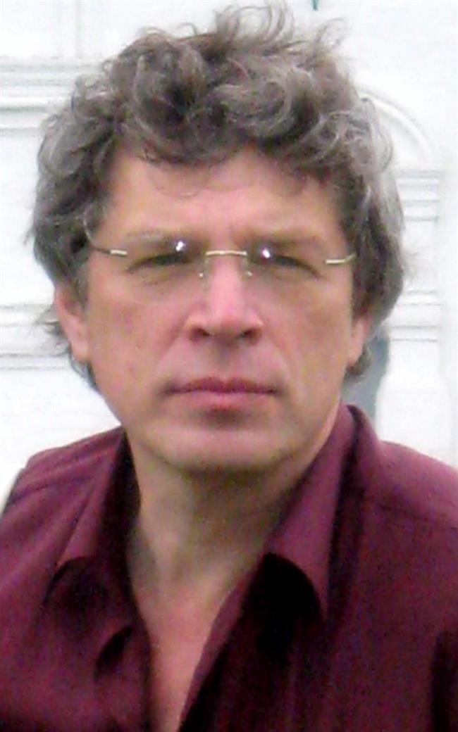 Никита Владимирович - репетитор по музыке