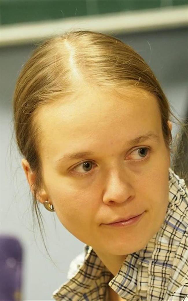 Екатерина Олеговна - репетитор по химии, биологии и музыке