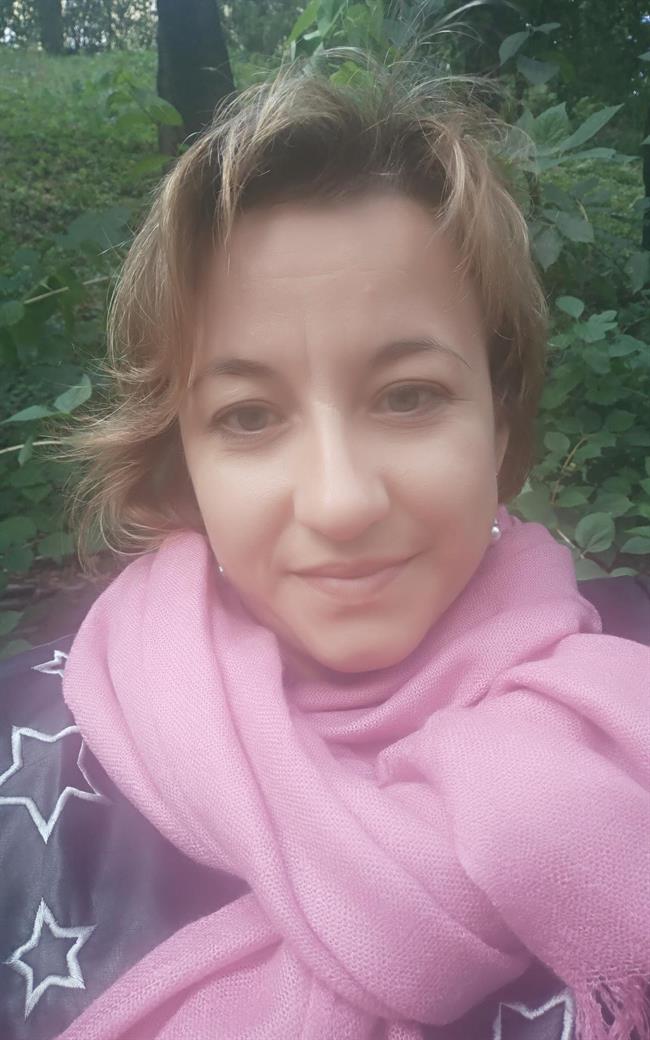 Ирина Владимировна - репетитор по обществознанию, русскому языку и математике