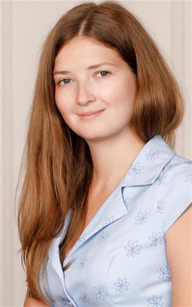 Анна Андреевна - репетитор по подготовке к школе