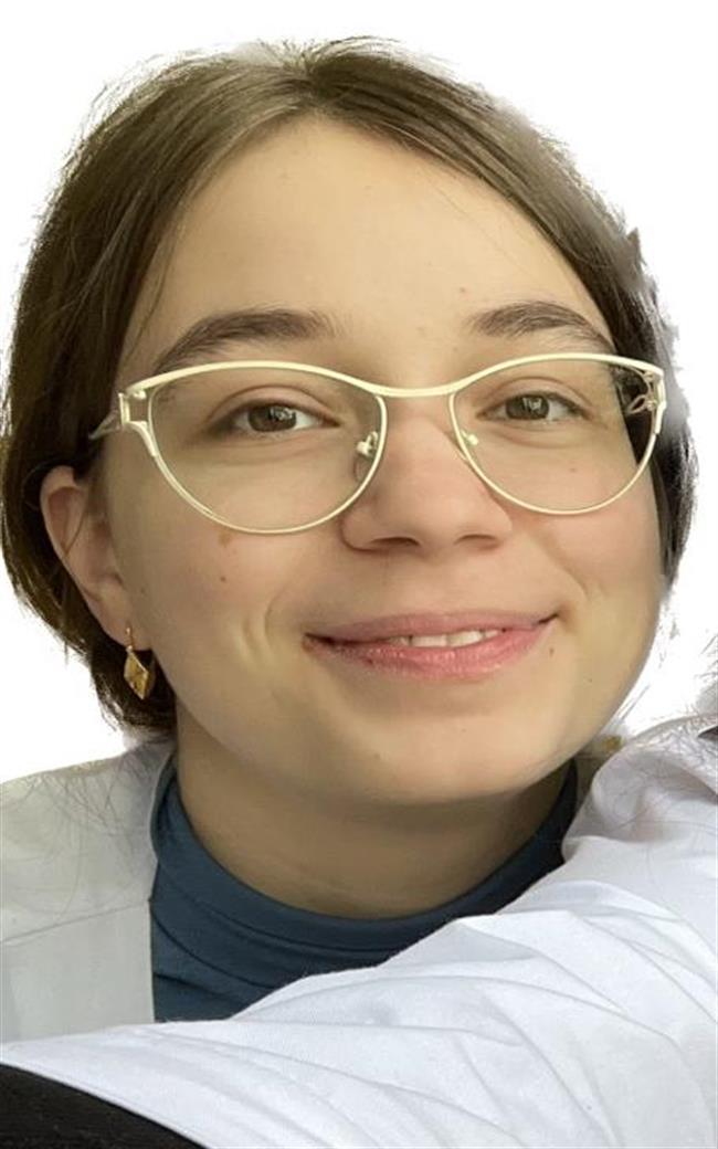Виктория Владимировна - репетитор по химии
