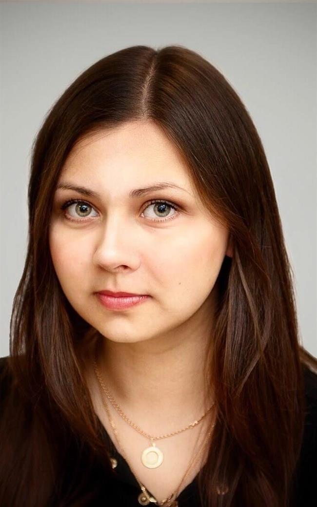 Дарья Павловна - репетитор по английскому языку