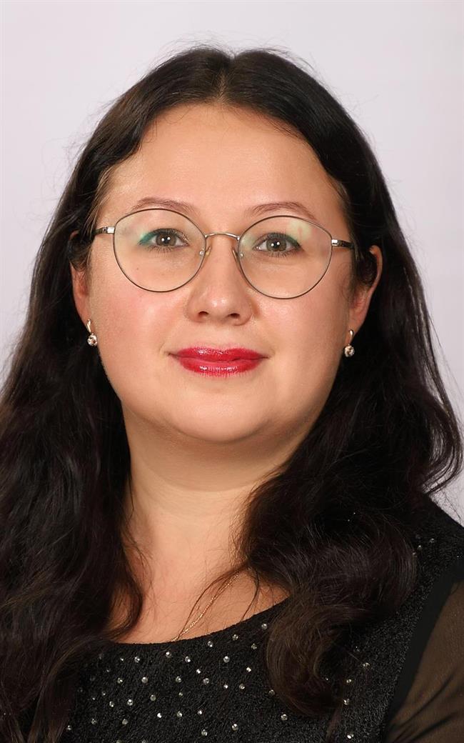 Елена Григорьевна - репетитор по биологии