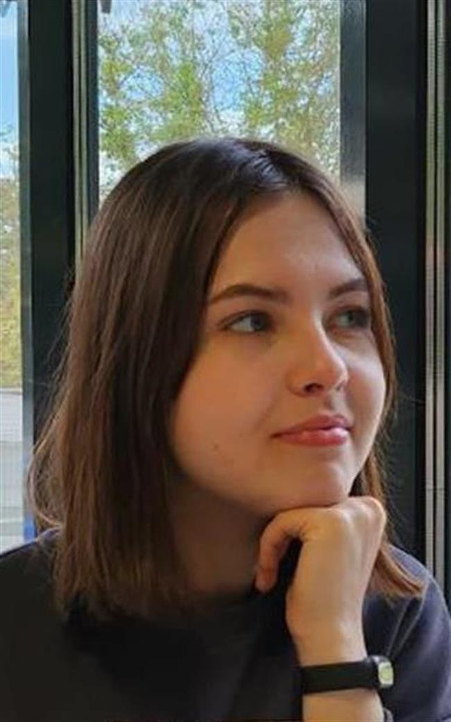 Ирина Андреевна - репетитор по биологии и математике